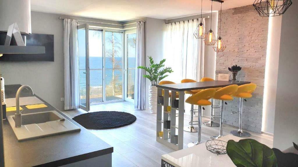 Apartament Elegance Yellow Реваль Экстерьер фото
